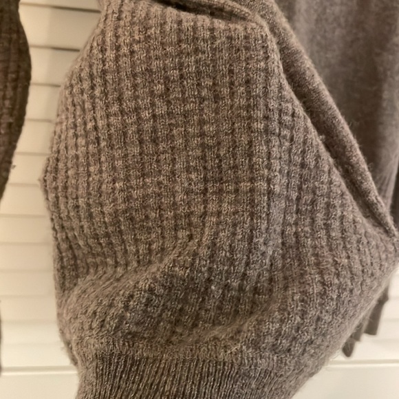 Autumn Cashmere Pure Cashmere Marked Moss Brown Textured Cropped Sweater - Picture 4 of 6